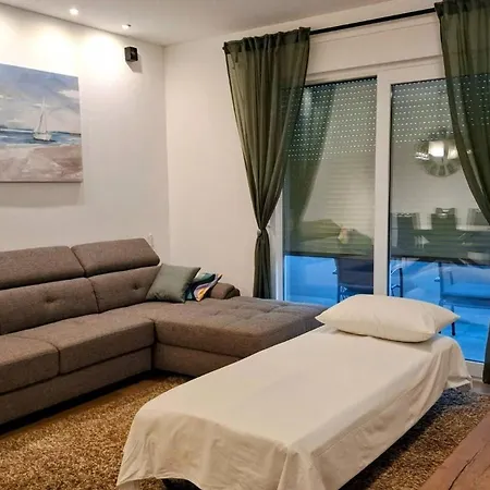 My Time Luxury Apartment