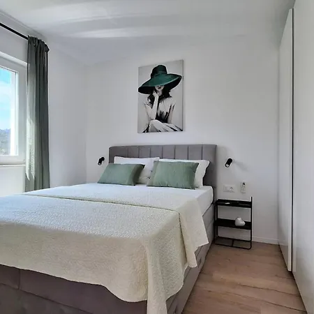 My Time Luxury Apartment Mlini