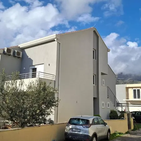 Appartement Home Away Apartment Mlini